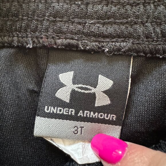 Boys size 3T Under Armour black with neon yellow preowned pants - Picture 3 of 6
